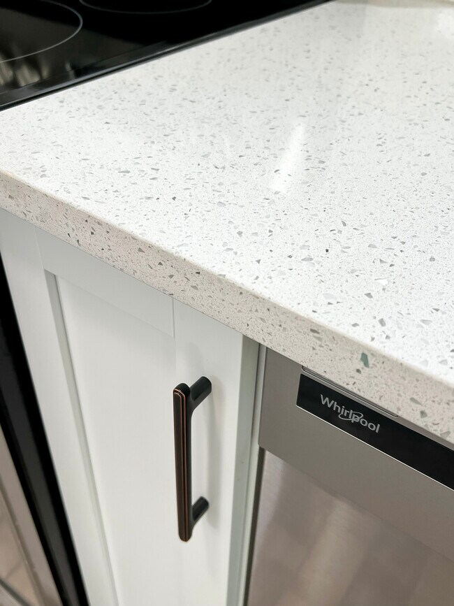 Building Photo - 4813 N College Ave