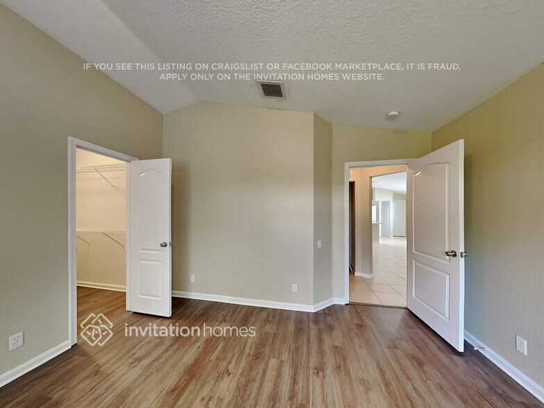 Building Photo - 11341 SW 21st St