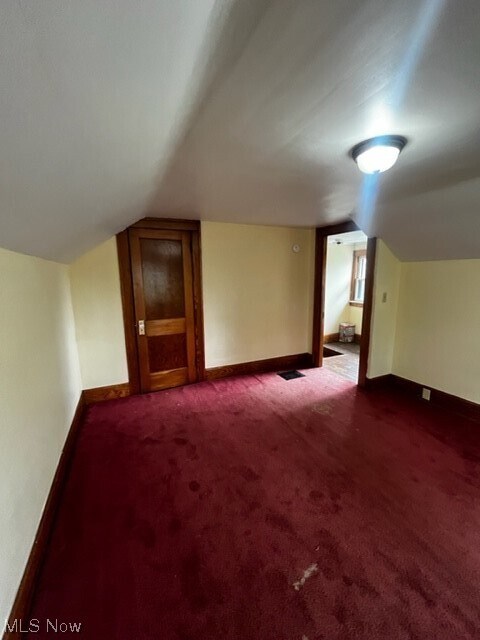 Building Photo - 1101 Estelle Ct SE