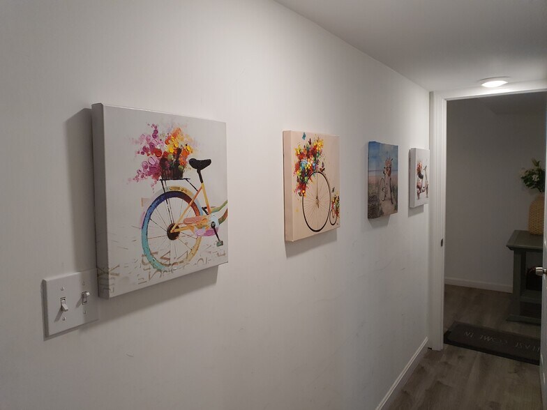 Building Photo - 135 Cedar St