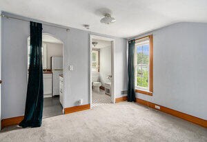Building Photo - 515 3rd St