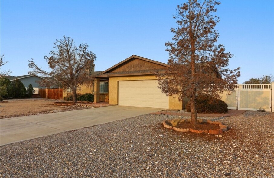 Building Photo - 14258 Tonikan Rd