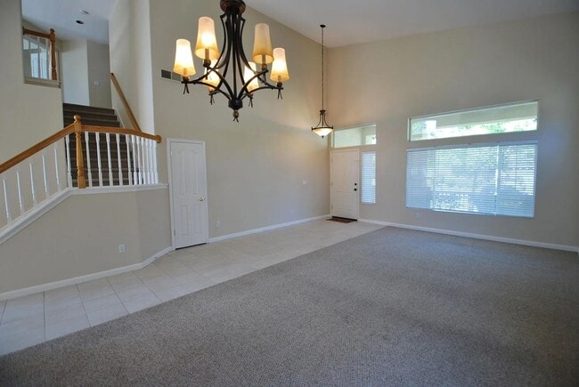 Building Photo - Great home in Elk Grove!