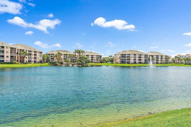 Building Photo - 353 S US Hwy 1