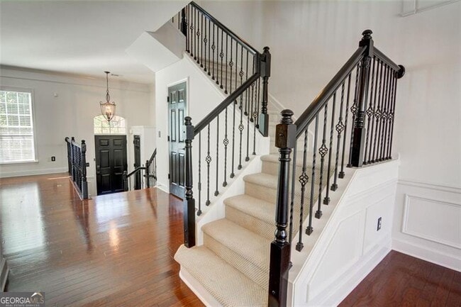 Building Photo - 2430 Natoma Ct SE