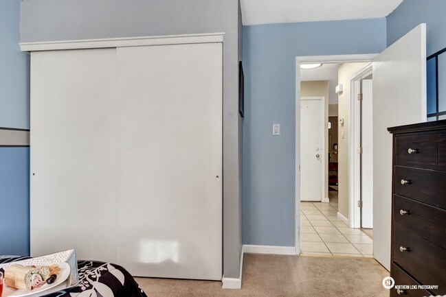 Building Photo - 1726 Cache Dr