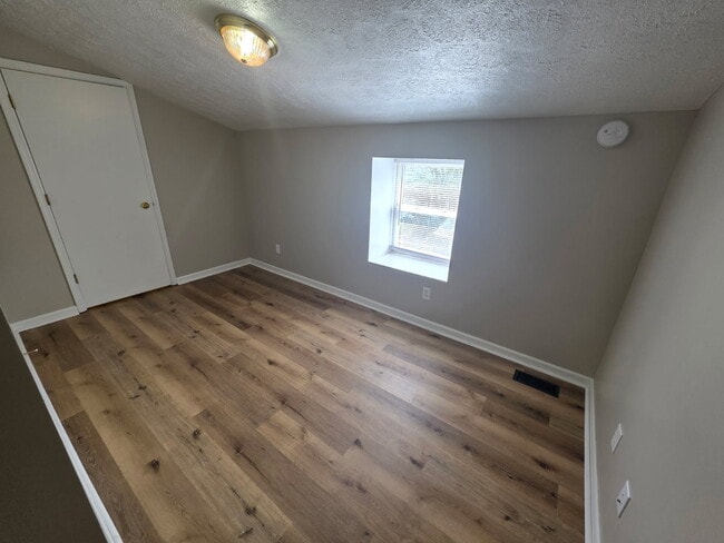 Building Photo - 59 S Crawford St