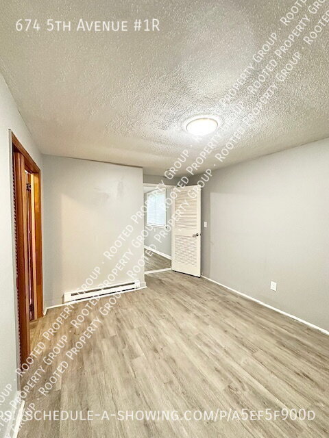 Building Photo - 674 5th Ave