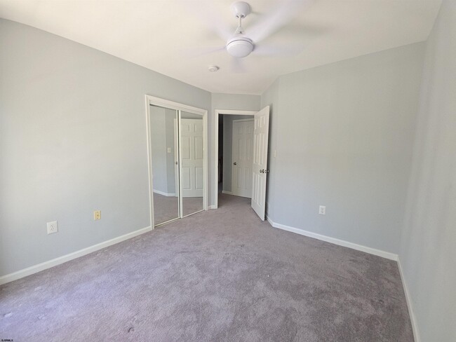 Building Photo - 2 Anchorage Ct