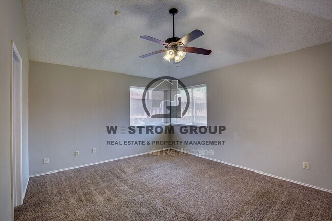 Building Photo - 8533 Brushy Creek Trail