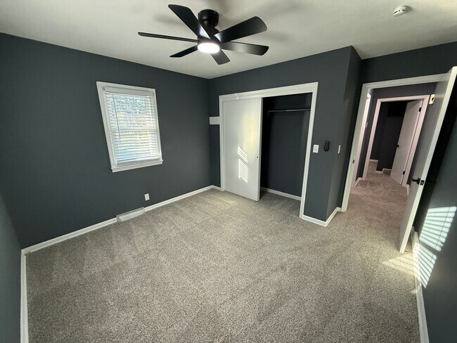 Building Photo - Charming 2-Bed/2-Bath Ranch with Garage — Rent-to-Buy Opportunity in Fremont, NE!