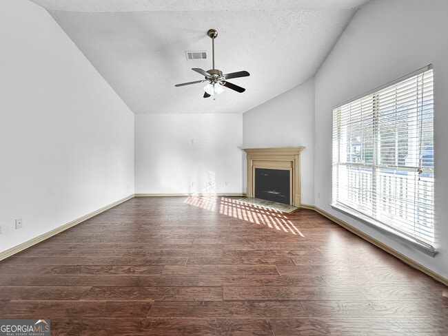 Building Photo - 177 Bay Ct Dr