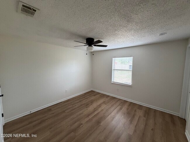 Building Photo - 7539 Walden Rd