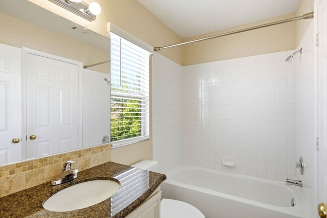 Building Photo - 4 bedroom with NO HOA! New Appliances & New Carpet!