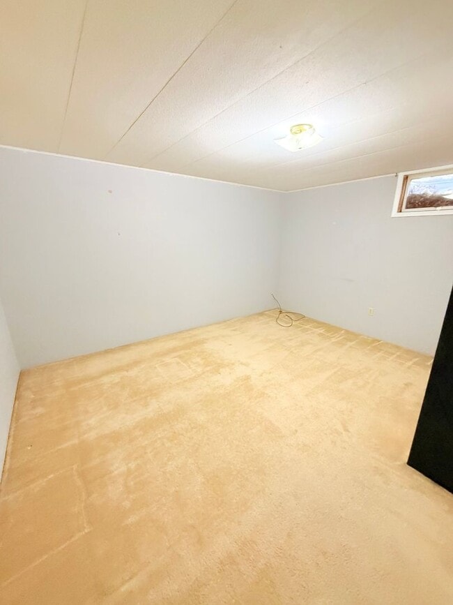 Building Photo - Side by side Duplex