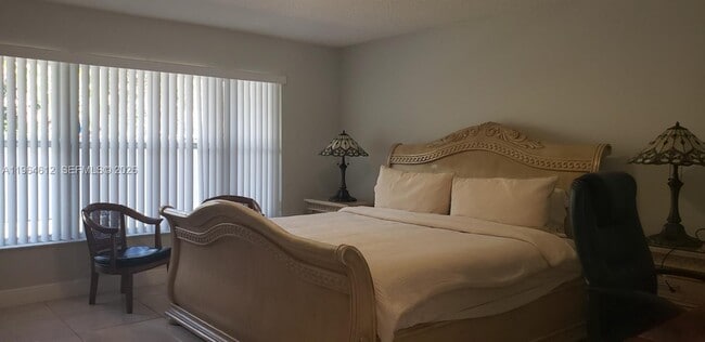 Building Photo - 9835 SW 56th St