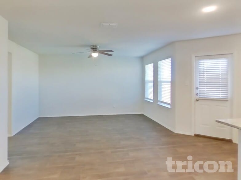 Building Photo - 13215 Winemaker Dr