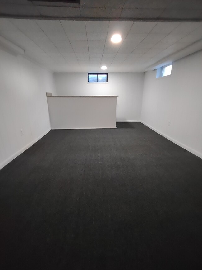 Building Photo - 4139 Quailway Rd