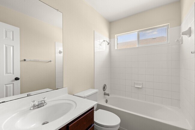 Building Photo - 6533 Crystal Ct