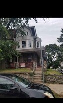 Building Photo - 4901 Knox St
