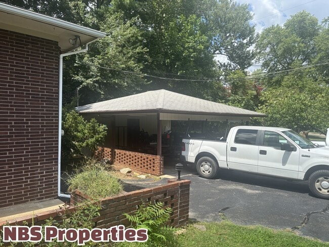 Building Photo - 6919 Haverhill Dr NW