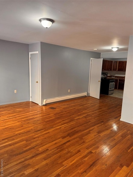 Building Photo - 776 Lincoln Ave