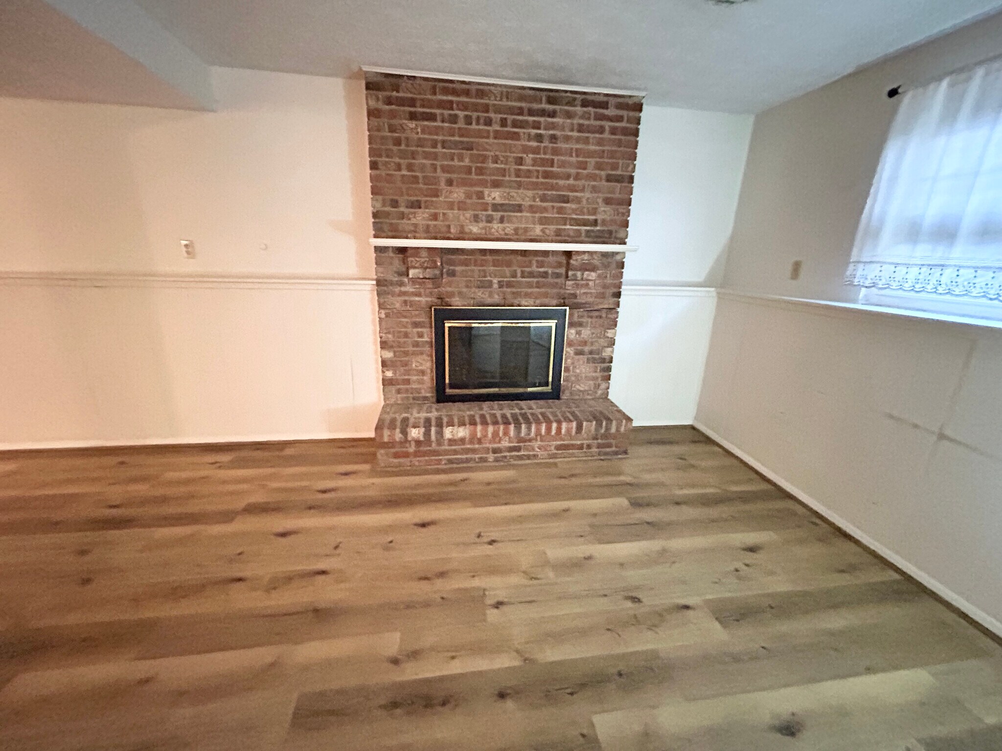 Building Photo - 12146 Birchhill Dr