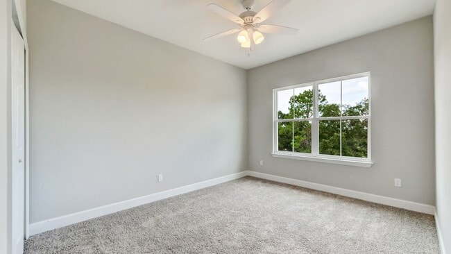 Building Photo - 8544 Magnificent Ln