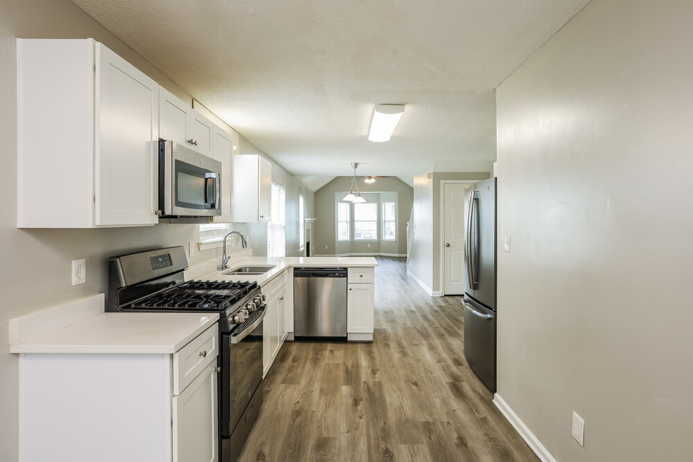 Building Photo - 1376 Camrose Ct