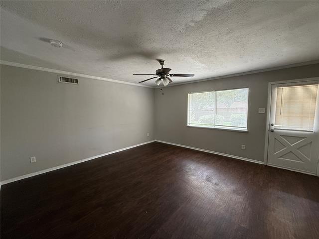 Building Photo - 4025 Charter Dr