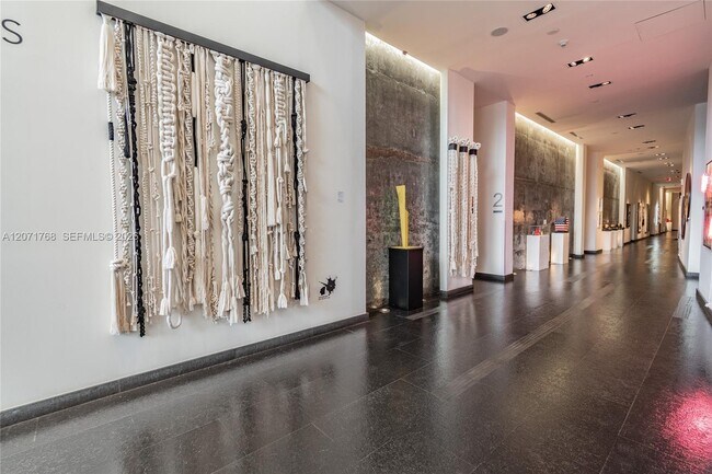 Building Photo - 888 Biscayne Blvd