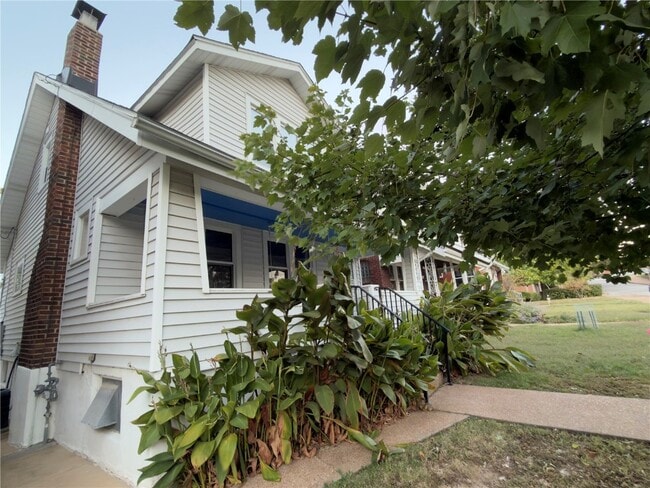 Building Photo - 6015 Elizabeth Ave