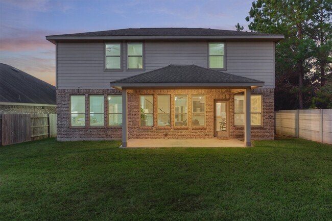 Building Photo - 2437 Branshill Dr