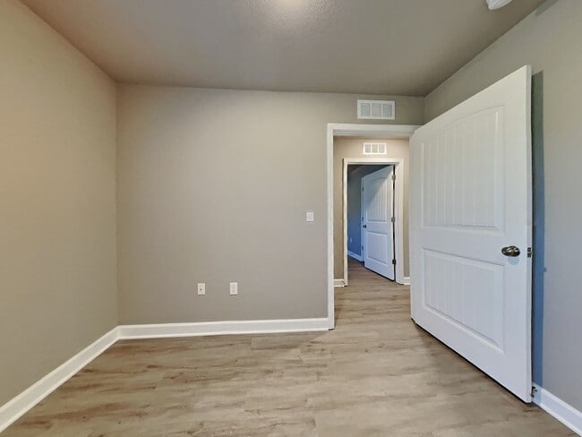 Building Photo - 3 BR/2BA | Newly Renovated Single Family Home | 1-Car Covered Parking | Gated backyard