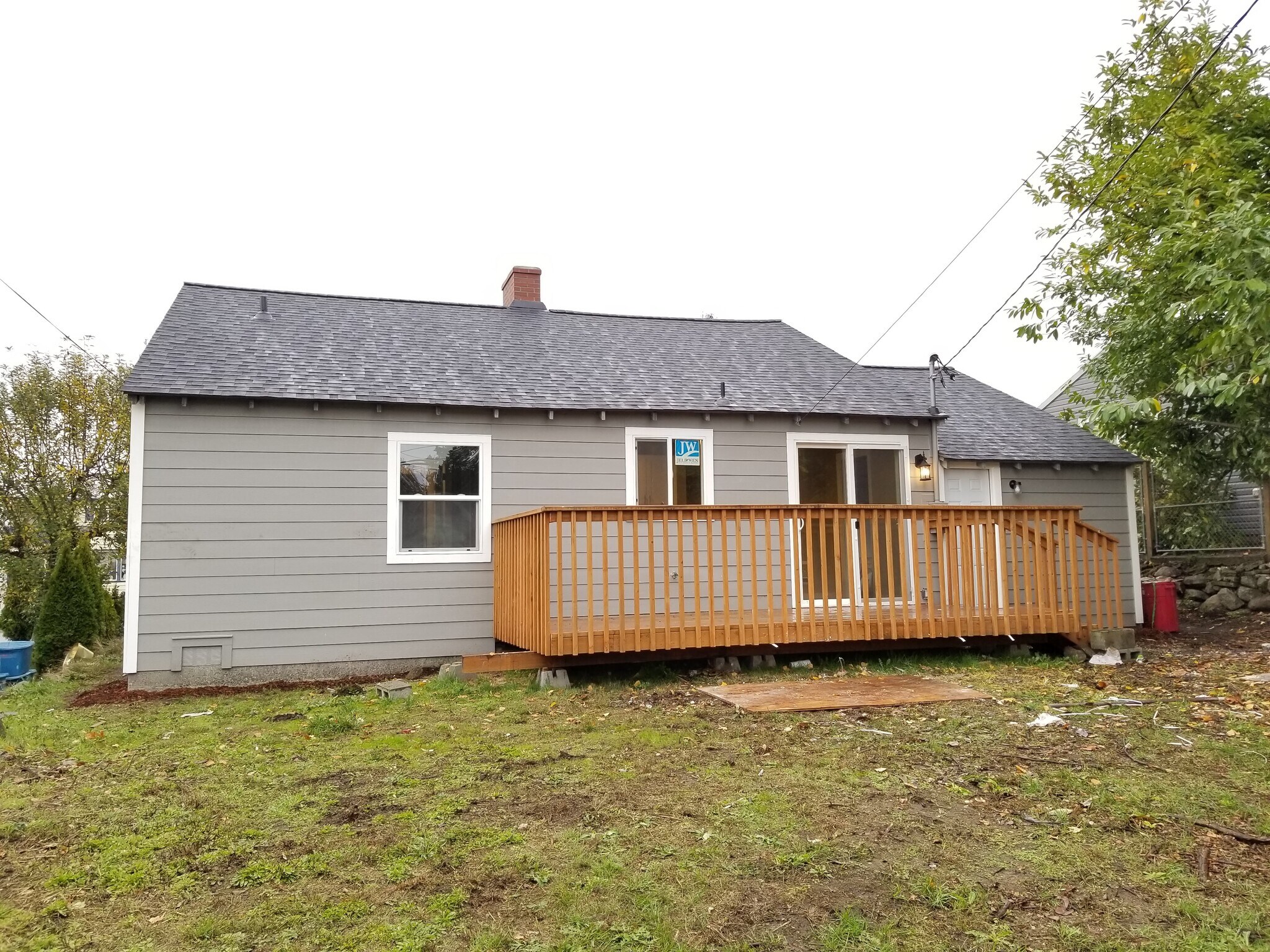 Building Photo - 2413 S 121 Pl