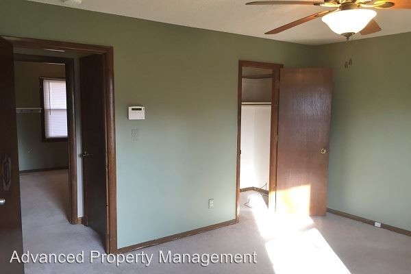 Building Photo - 3 br, 2.5 bath House - 3213 Gary Ave.
