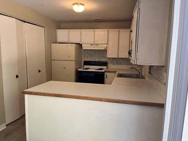 Building Photo - CLM1529 (HOLD FUNDS - leak repair)
