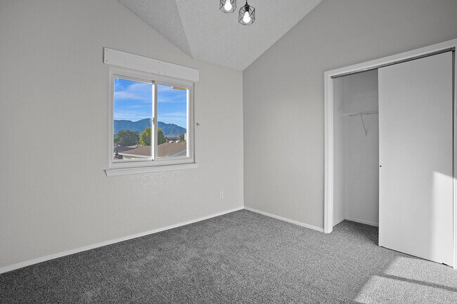 Building Photo - 10953 Casey Stengel Pl