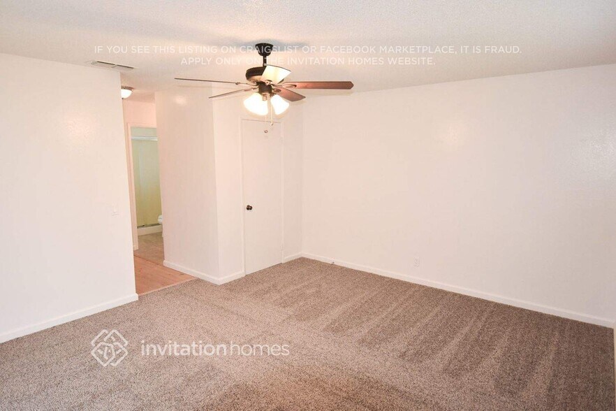 Building Photo - 5608 Coronado Way