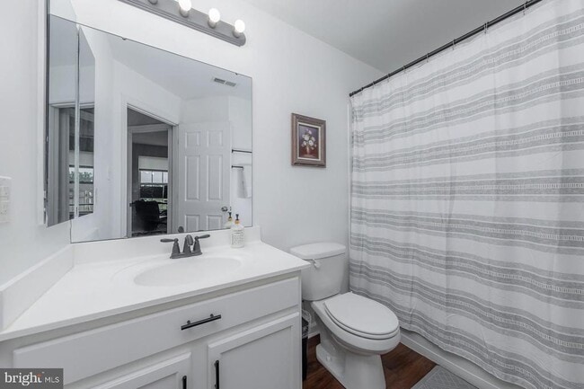 Building Photo - 372 Concetta Dr