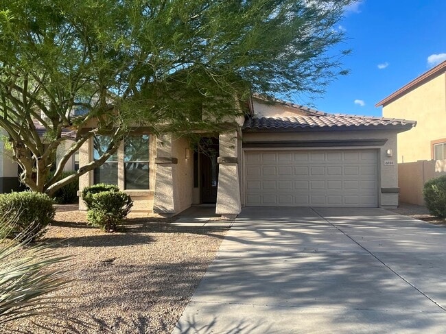 Building Photo - Cozy Cul De Sac house FOR RENT in a GREAT location