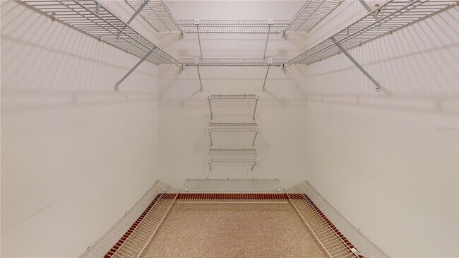 Building Photo - 7923 Ridge Pointe Dr E