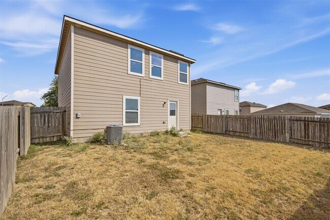 Building Photo - 1013 Woodward Ct