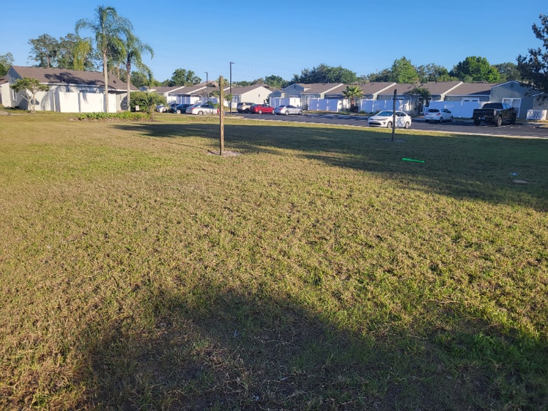 Building Photo - 105 Dorchester Square