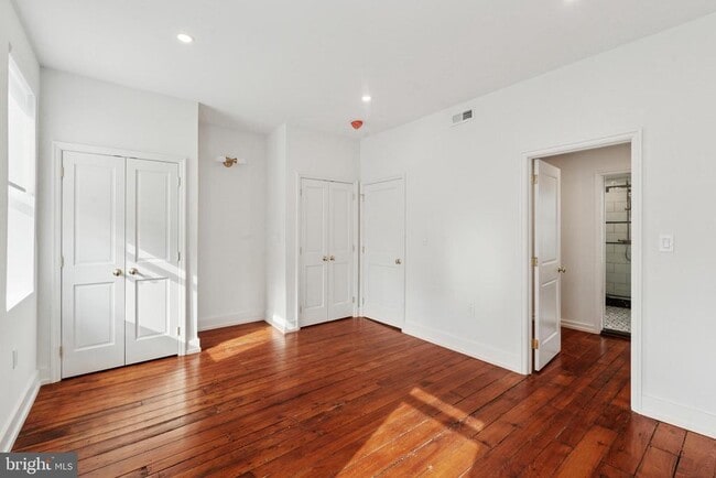 Building Photo - 2317 E Cumberland St