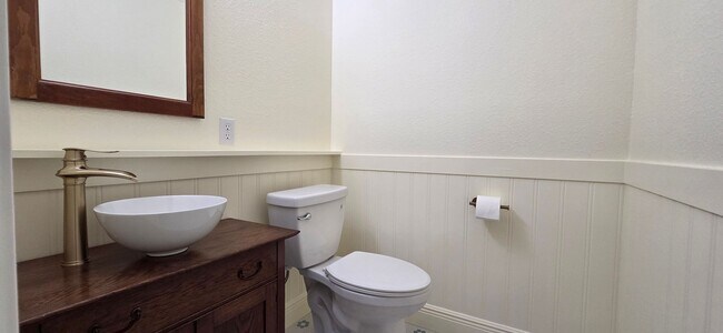 Building Photo - 3 BED/2.5 BATH IN LOVELY SCHERTZ! Less than 5 miles to Randolph AFB