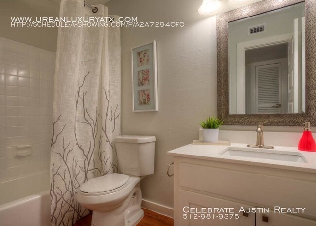 Building Photo - Duet on 39th