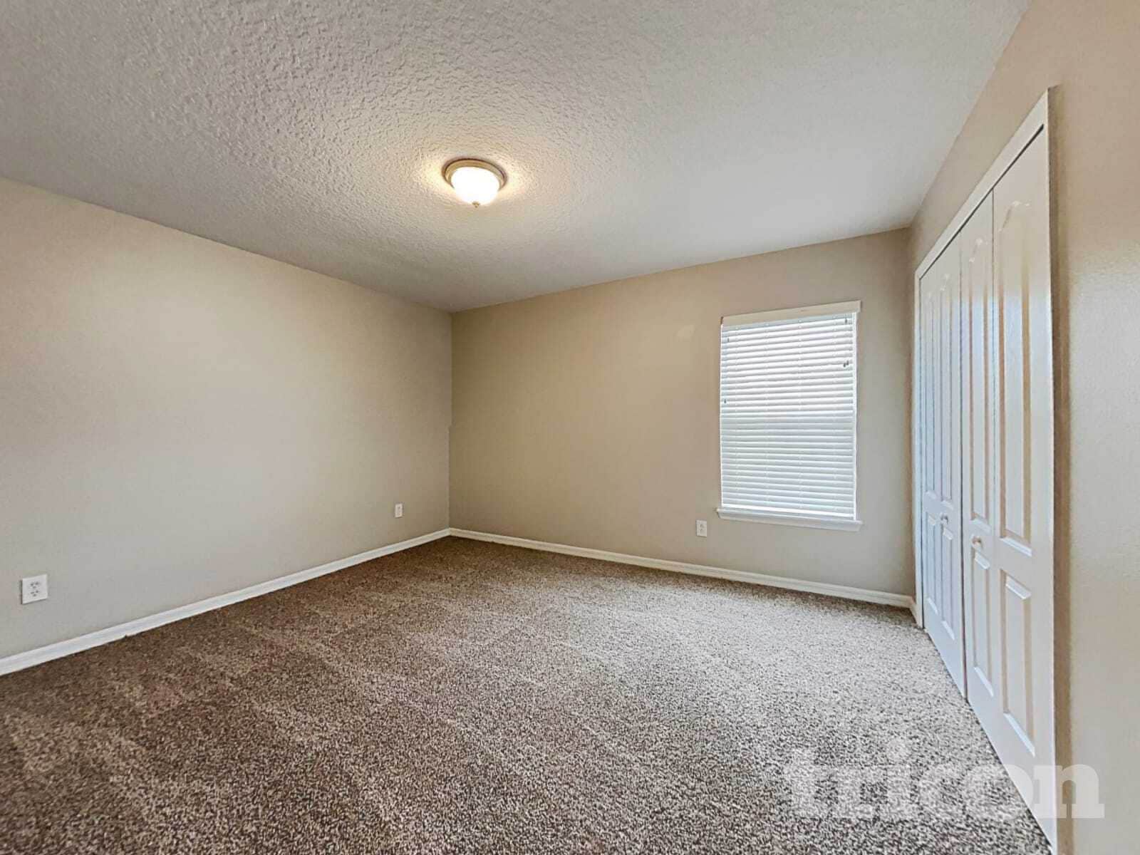 Building Photo - 1513 Lancashire Way