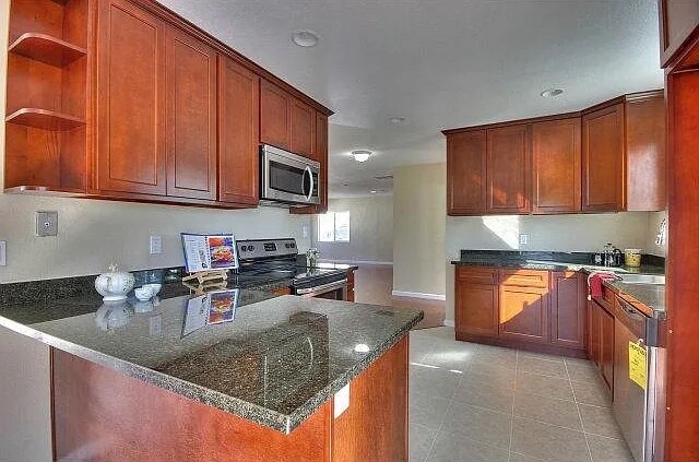 Building Photo - 8109 Ney Ave