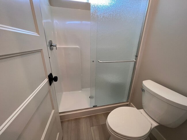 Building Photo - Brand new 3 bedroom home In South Springfi...